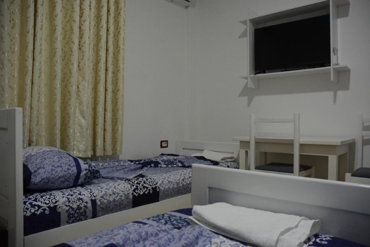 Hotel Reci Peshkopi Экстерьер фото